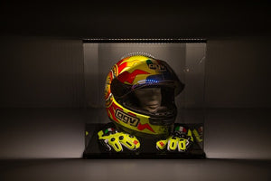 Helm 1:2 Viewcase 20x20x20 cm