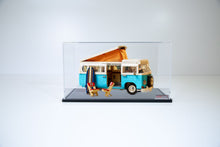 Laden Sie das Bild in den Galerie-Viewer, Viewcase Vitrine für den Lego® Volkswagen T2 40x20x24 cm