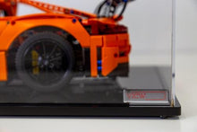 Laden Sie das Bild in den Galerie-Viewer, Modellauto Vitrine für Lego® GT3RS – auch mit Beleuchtung