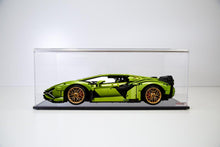 Laden Sie das Bild in den Galerie-Viewer, Viewcase Schaukasten für den Lego® Lamborghini Sian 66x35x25 cm
